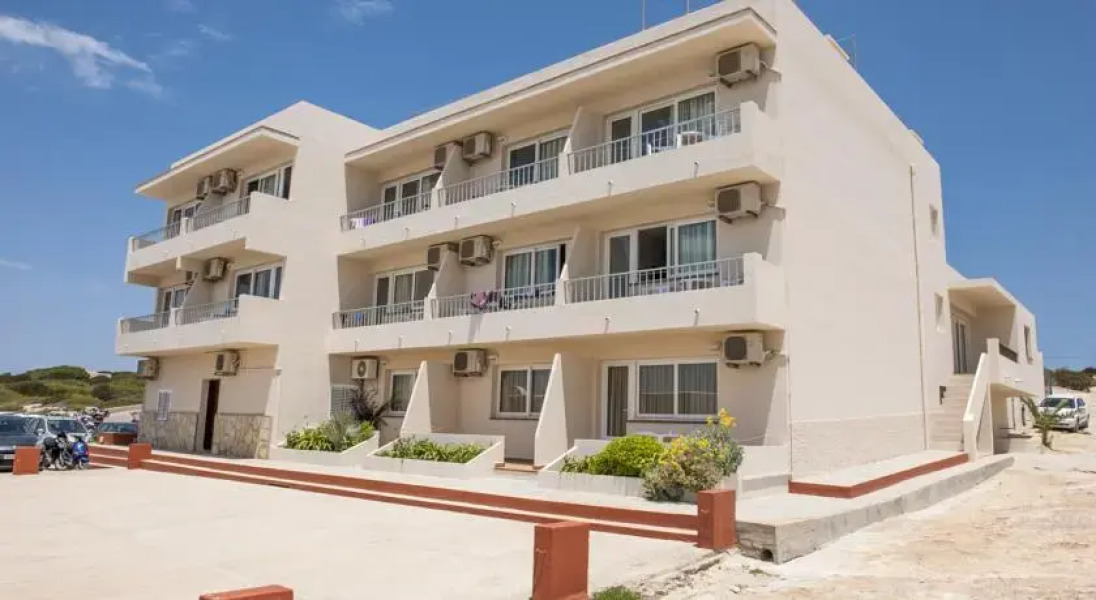 Apartamentos Es Arenals