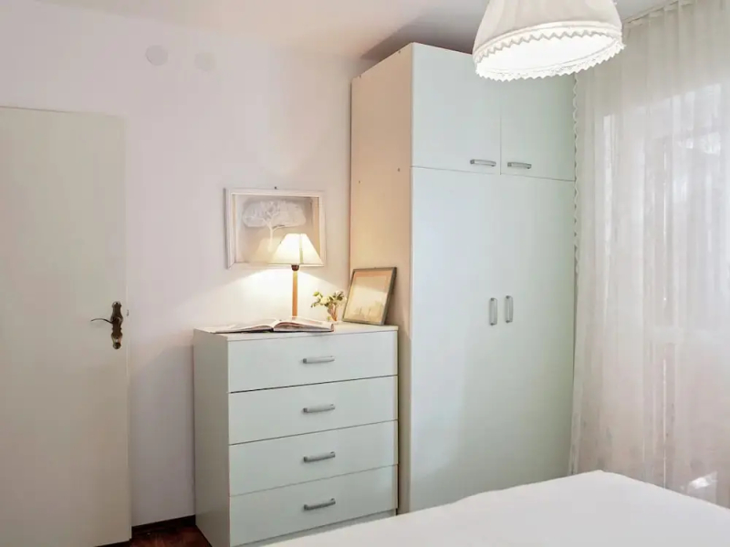 Delightfully Decorated Apartment with Sea View near Beach