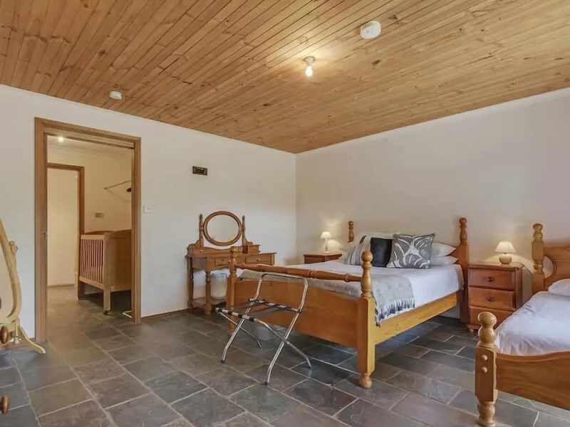 Steeles Island Retreat