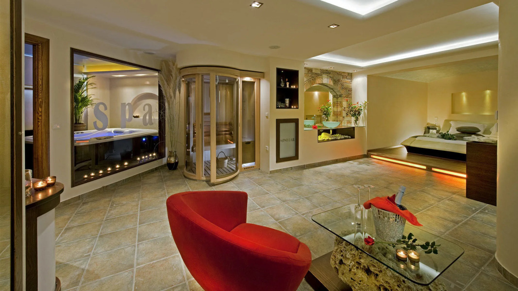 Iakovakis Suites & Spa