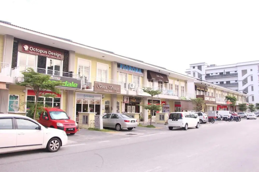 Sky Holiday Home - City View