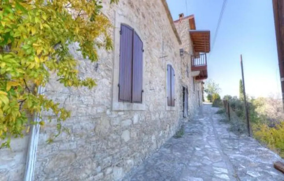 Guest House 2 Bedrooms 1 Bathroom Lofou