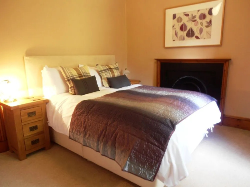 Colterscleuch House & Cottage