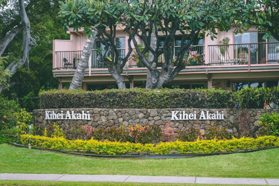 Kihei Akahi by Condominium Rentals Hawaii