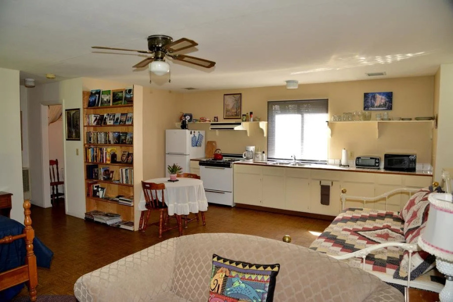 Carriage House at Twelve Oaks