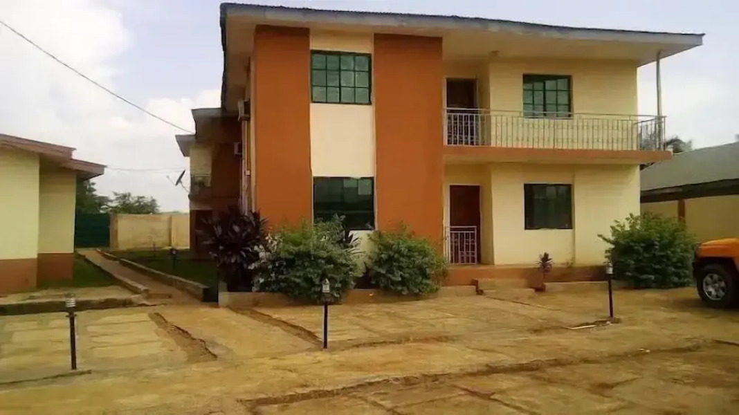 Network Hotel and Suites