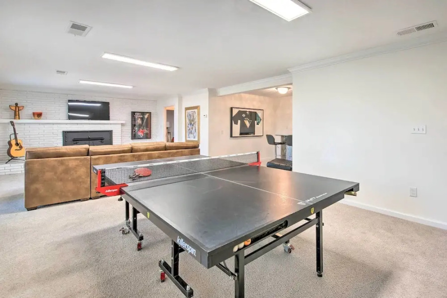 Peaceful Smyrna Home w/ Wood-burning Fire Pit