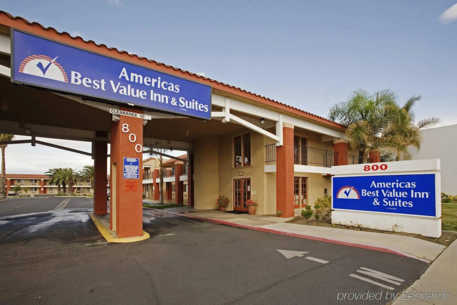 Days Inn by Wyndham Hemet