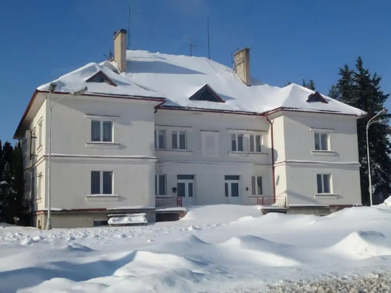 Byczy Rog Noclehy Na Hranici