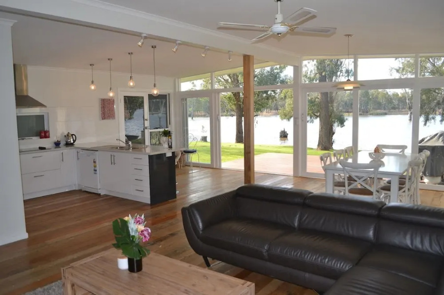 Bundalong Waterfront- 28 Graham Ave, Bundalong