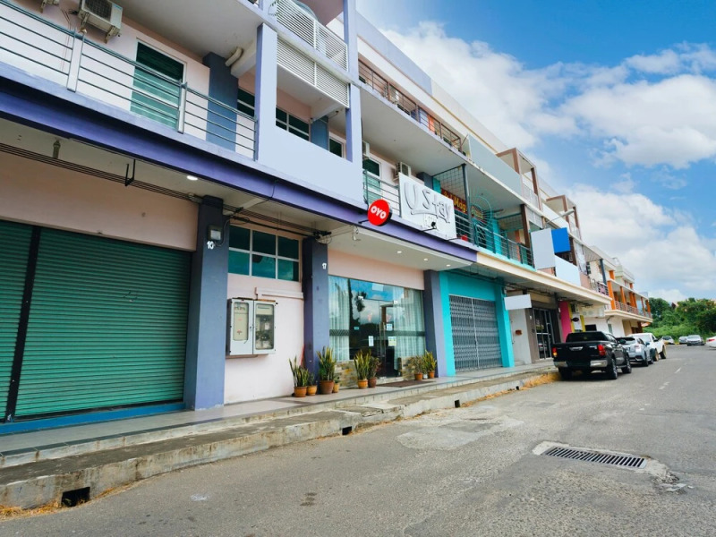 OYO 90153 U Stay Hotel