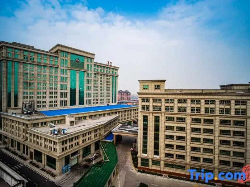 Changjiang Hotel