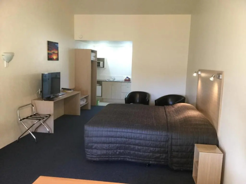 Captains Quarters Motor Inn