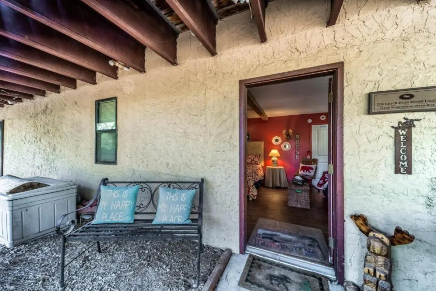 Gotch Eyed Moose, 3 Bedrooms, 3 bath, Pool and Tennis Access, Sleeps 10