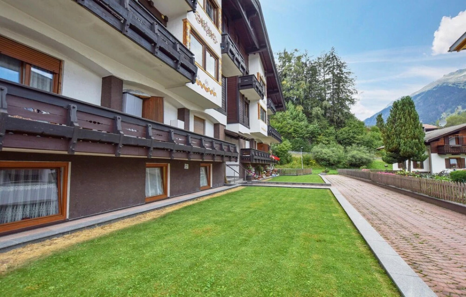 Amazing Apartment in Racines/ratschings With Wifi and 2 Bedrooms