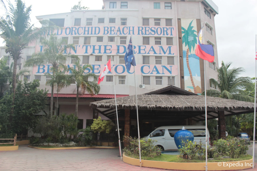 Wild Orchid Beach Resort