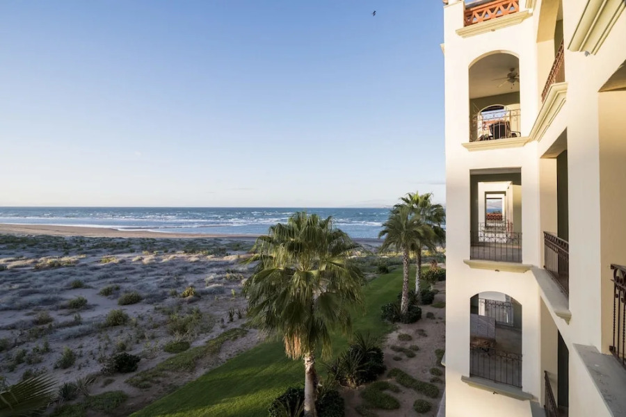 Paraiso Del Mar Resort F304 3 Bed by Casago