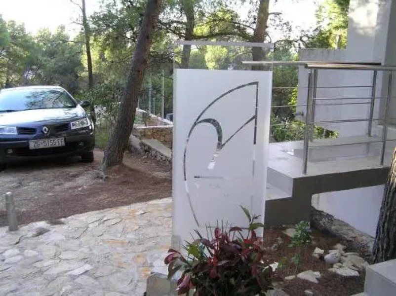 Apartments Villa Ypsilon