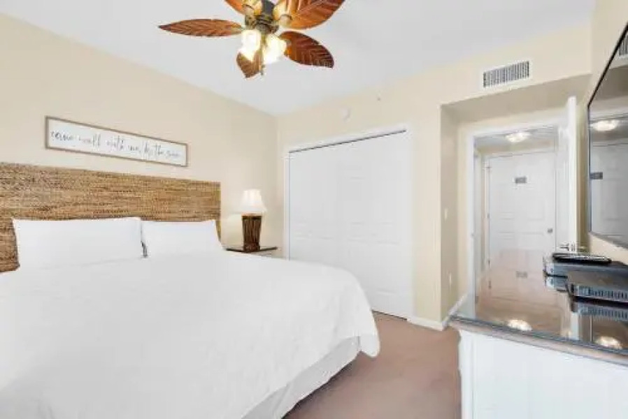 St Lucia 1002 by RealJoy