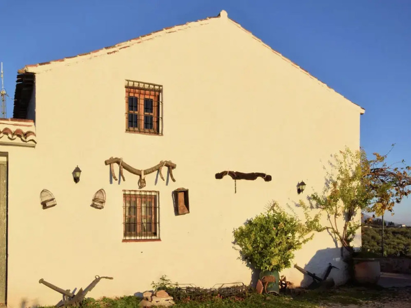 Comfortable Cottage in Periana With Swimming Pool