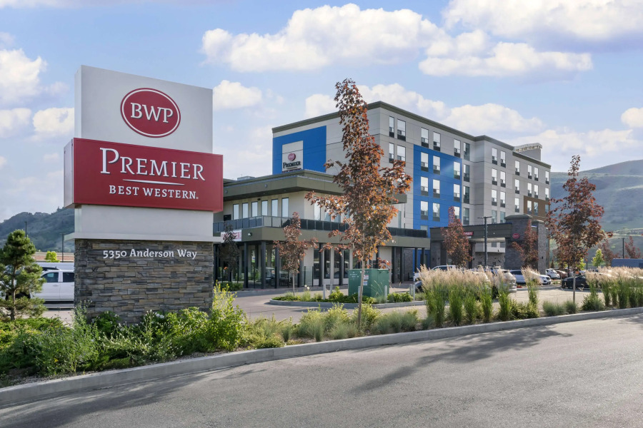 Best Western Premier Route 97 Vernon