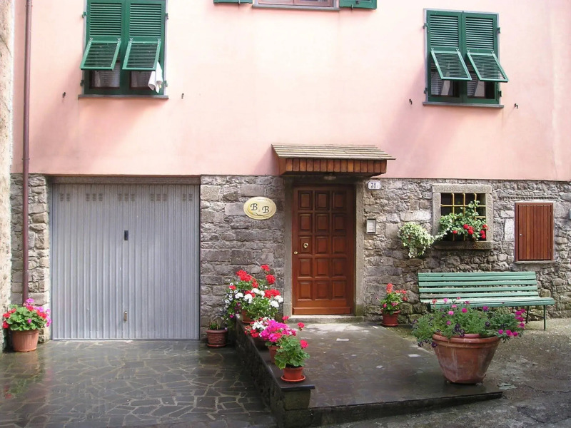 Antica Porta delle Cinque Terre