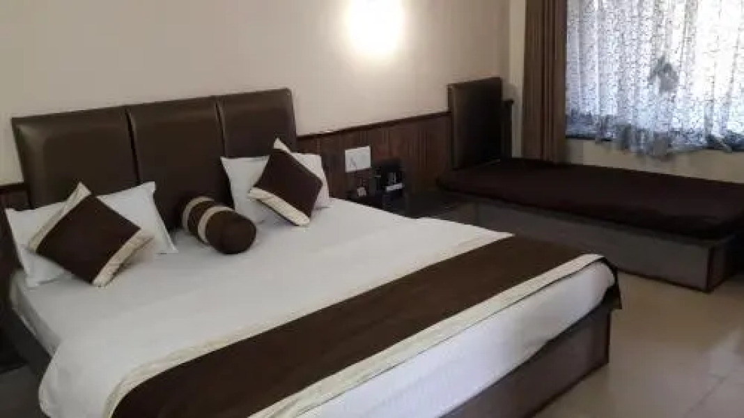 Savshanti Lake Resort