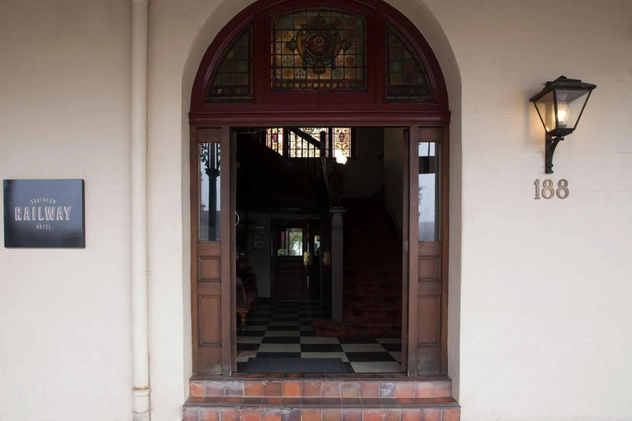 Southern Railway Hotel Goulburn