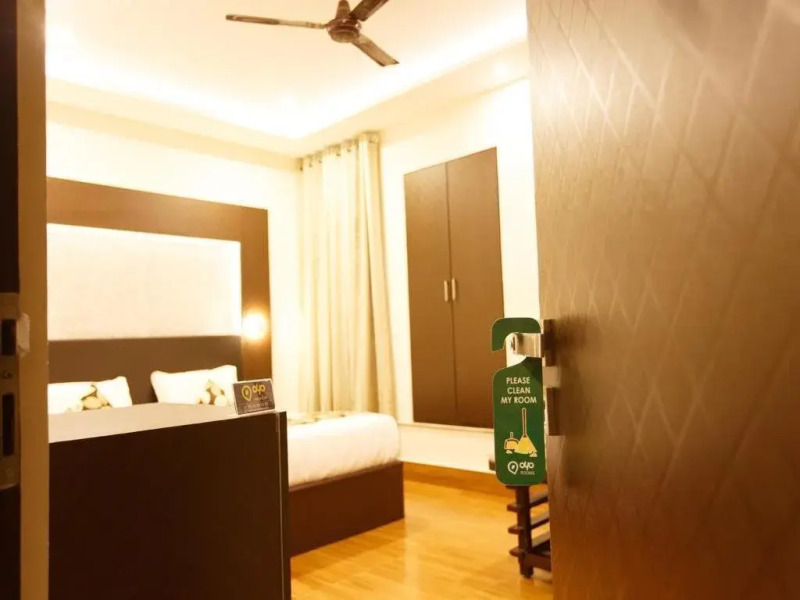 OYO Premium Kotri Circle