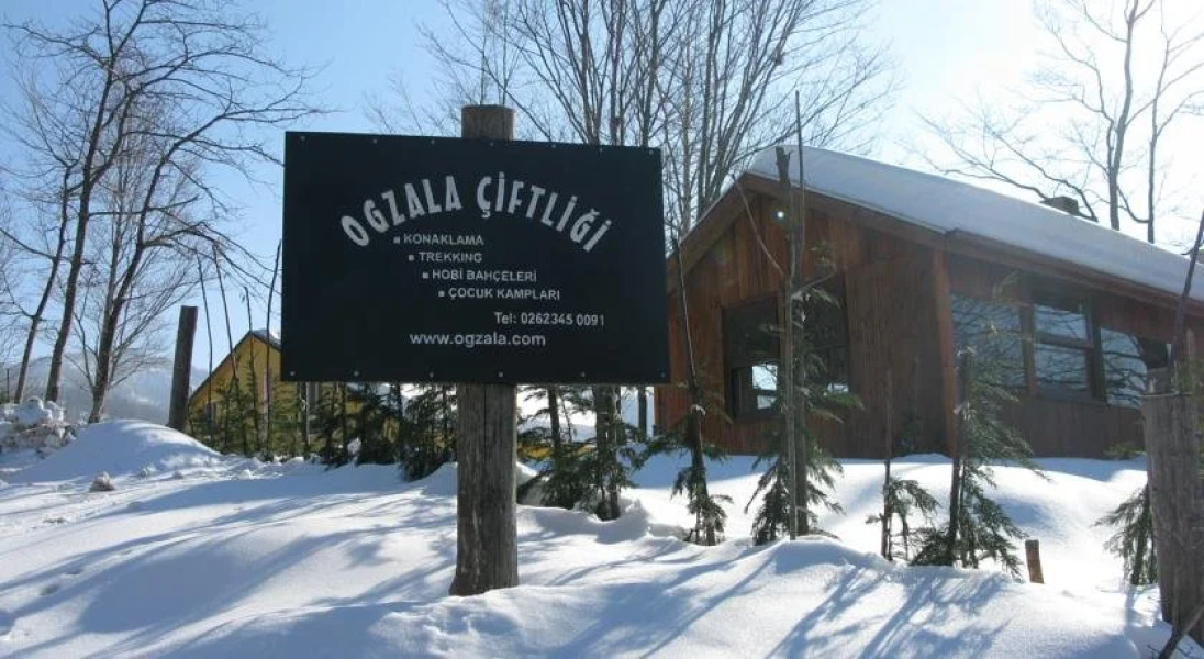 Ogzala Ciftlik Evi