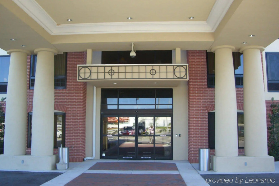 Holiday Inn Express & Suites Sebring by IHG