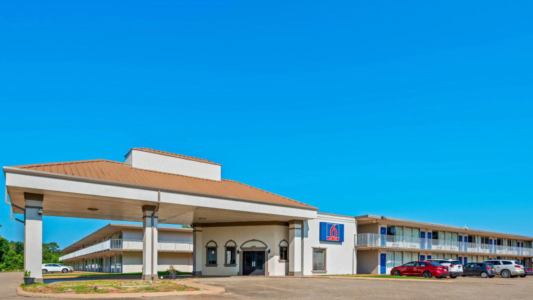 Motel 6 Hammond, LA – I 12 – I 55