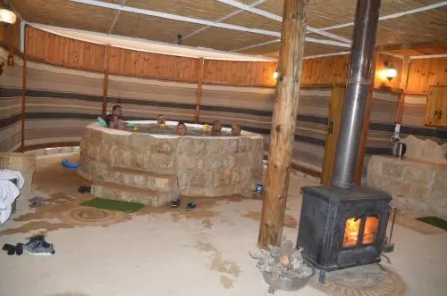 Shkutai Hottub Arava
