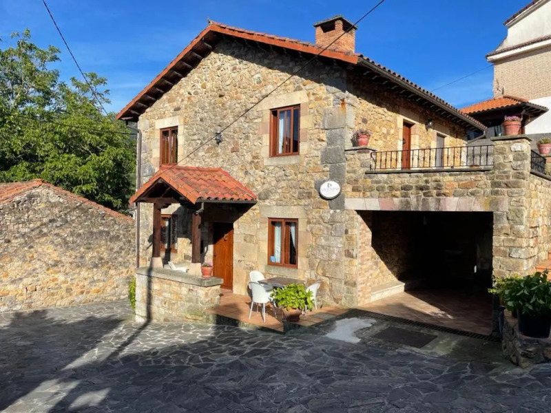 La Casa Vieja De Alceda