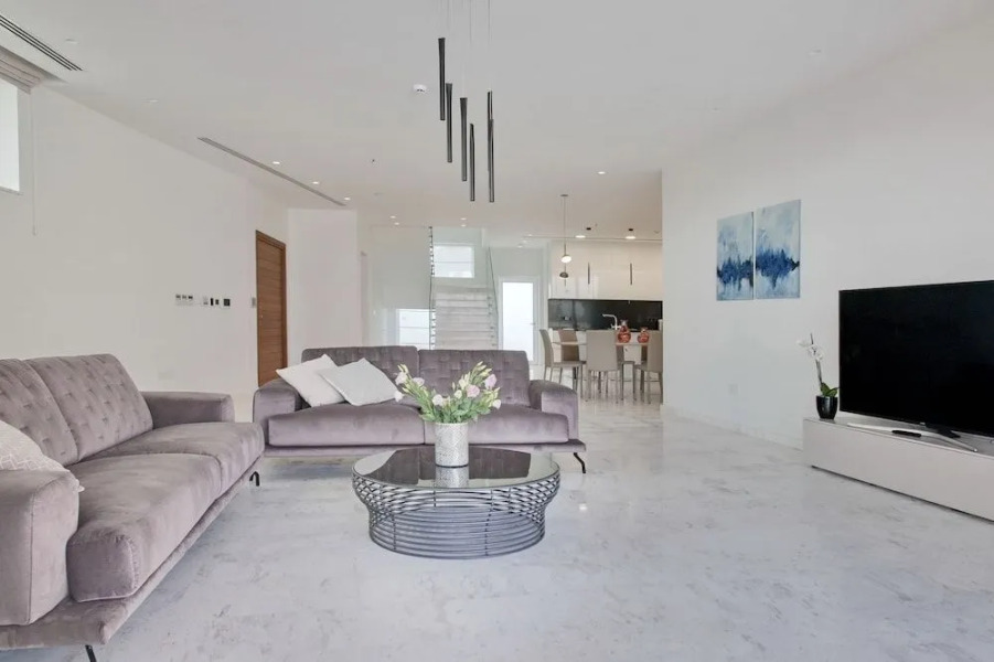 Sea Pearl Beachfront Elite Residences