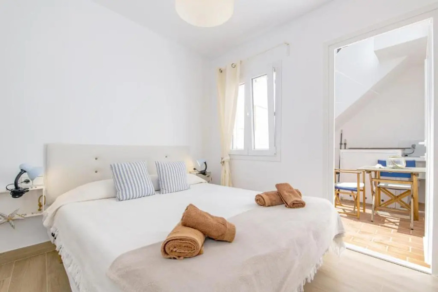 Fantástico apartamento en primera línea de mar en Menorca