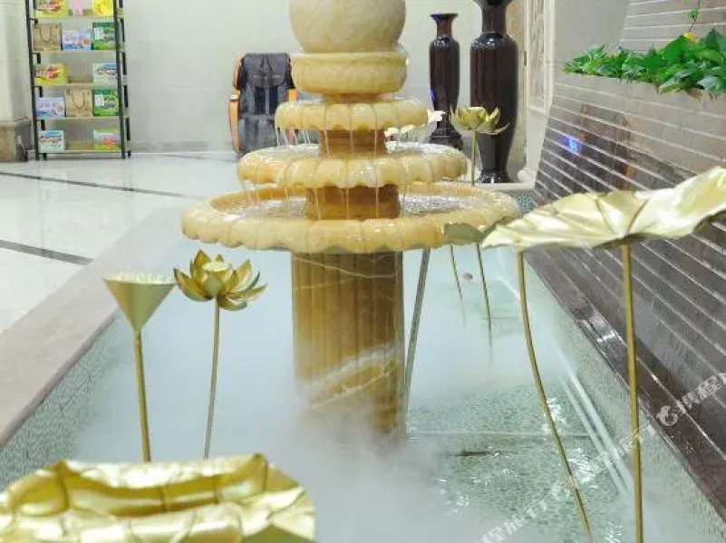 Golden Diamond Hotel