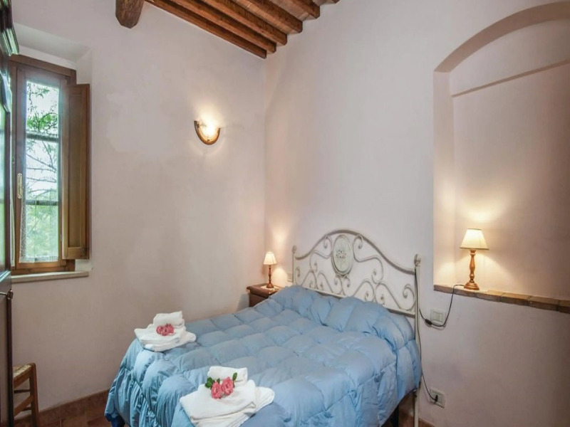 Farmhouse in Monticiano Near Petriolo Spa