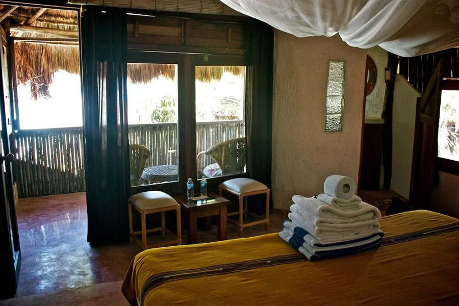 Hotel Tierras Del Sol