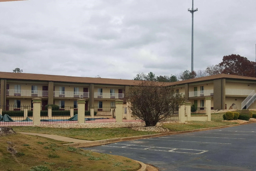 Motel 6 Stockbridge, GA – Hwy 138 W