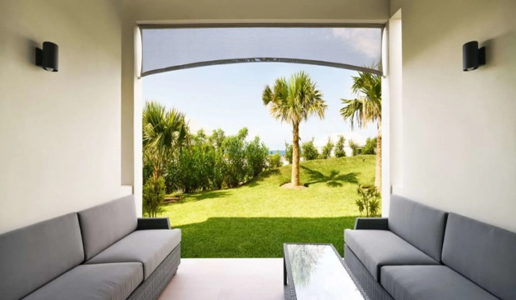 The Loren at Pink Beach