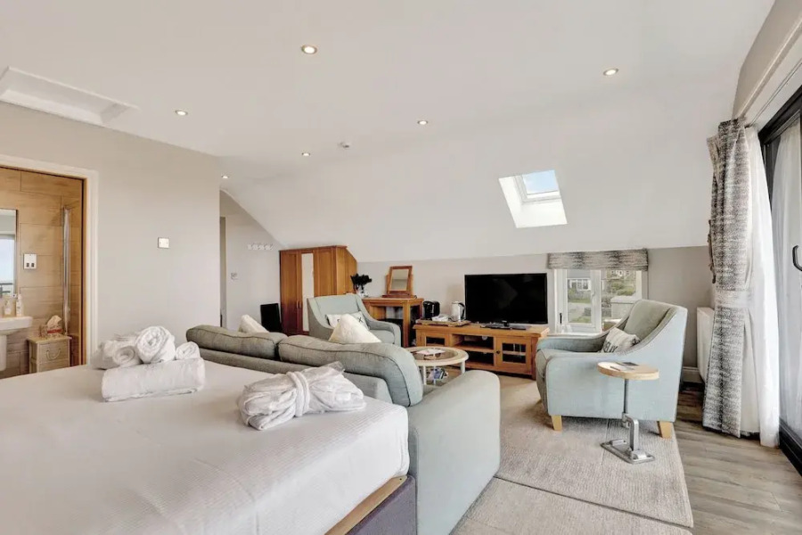 Captain's Cove - North East Escapes