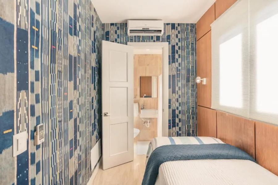 Relaxing El Portillo 2BR Apt