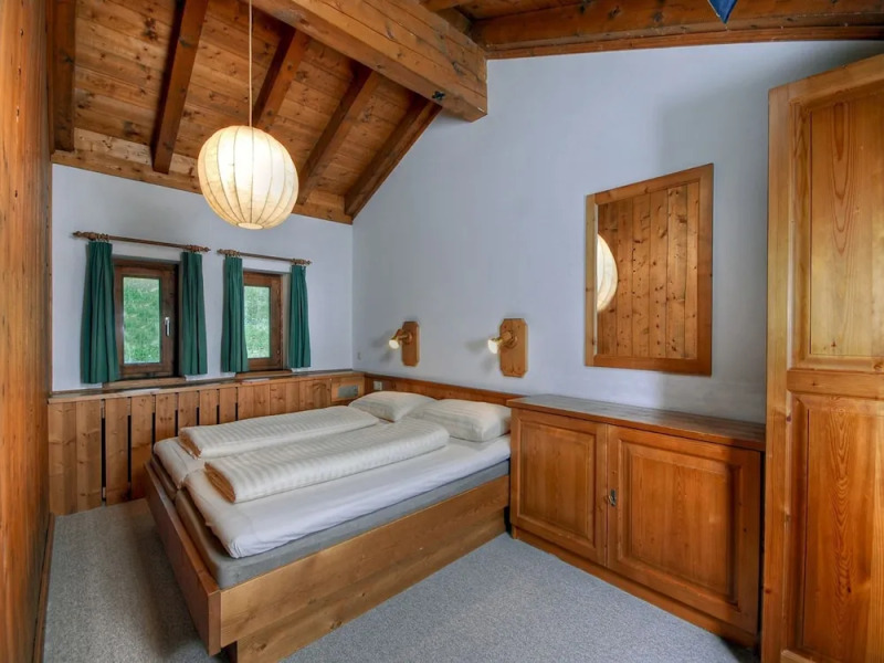 Luxurious Apartment with Swimming Pool in Matrei