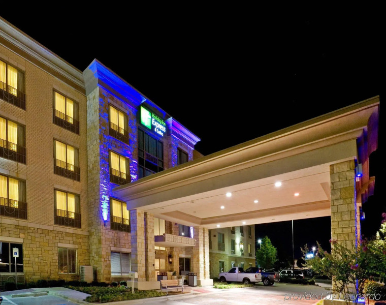 Holiday Inn Express & Suites Dallas NE - Allen by IHG