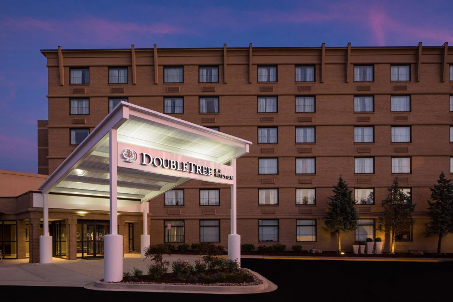 DoubleTree by Hilton Hotel Laurel