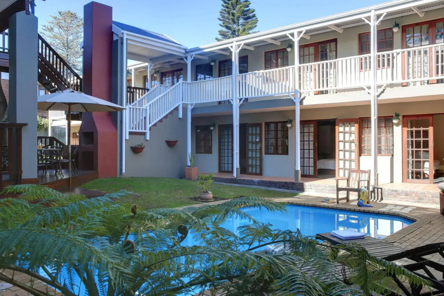 Loerie Guest Lodge