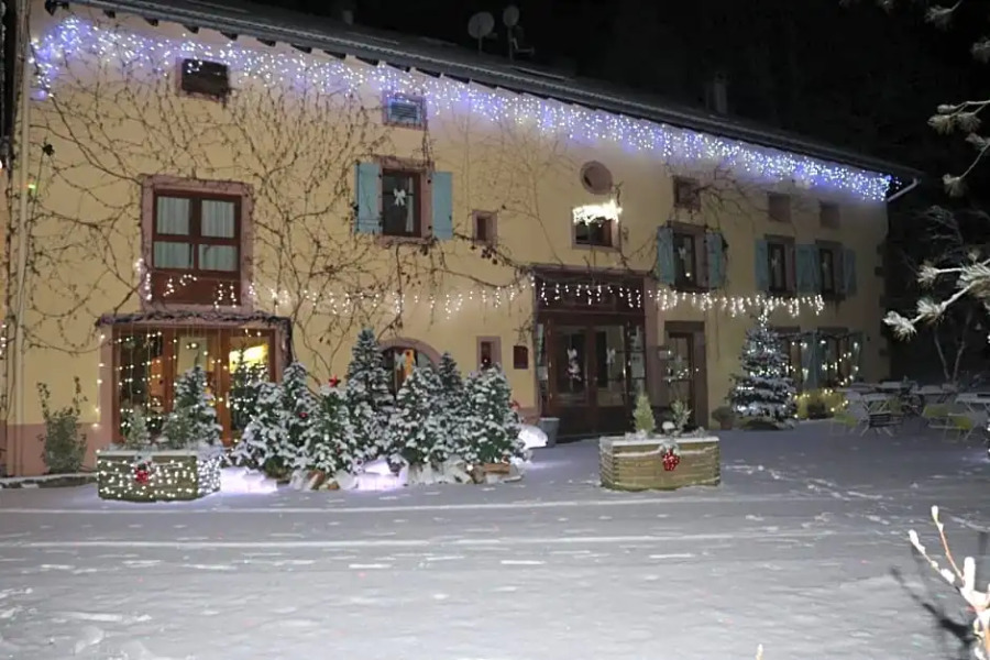 Auberge De La Charriole