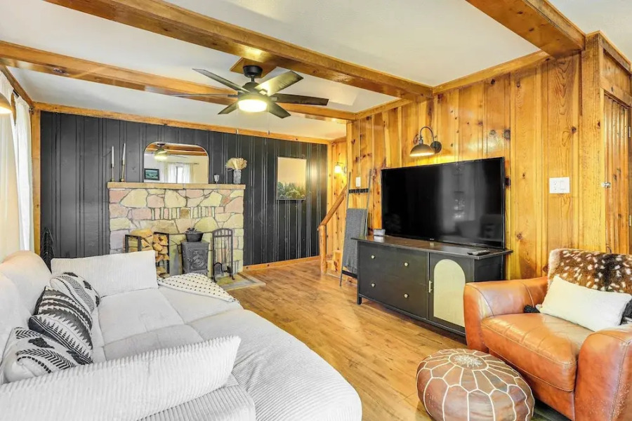 Hike, Ski & Fish: Charming Cabin in Twain Harte!