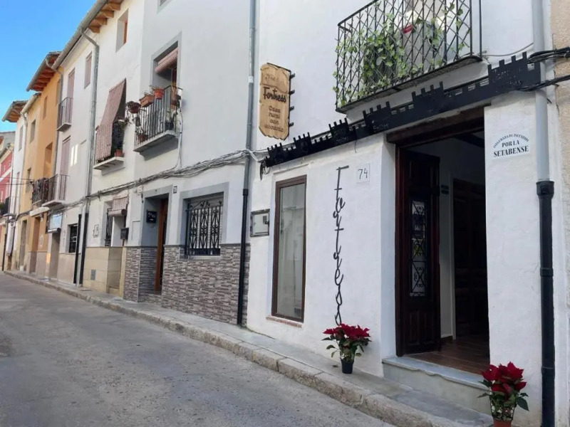 Fortress Jacuzzi Suites